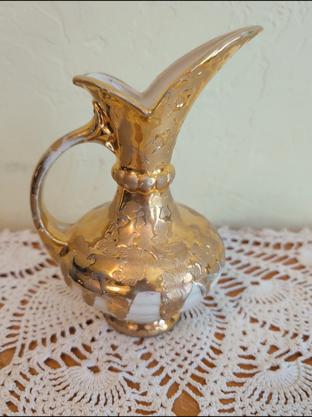 Gold Ceramic Decorative Vase and Bowl Set - Picture 2 of 13